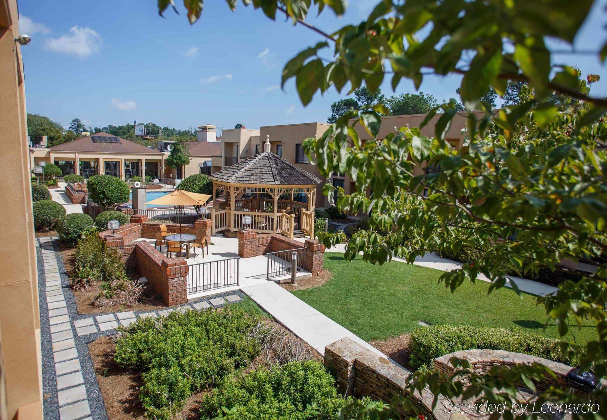 Courtyard Atlanta Northlake Tucker Exterior photo