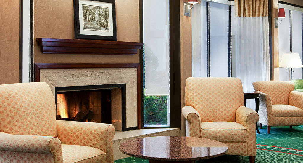 Courtyard Atlanta Northlake Tucker Exterior photo